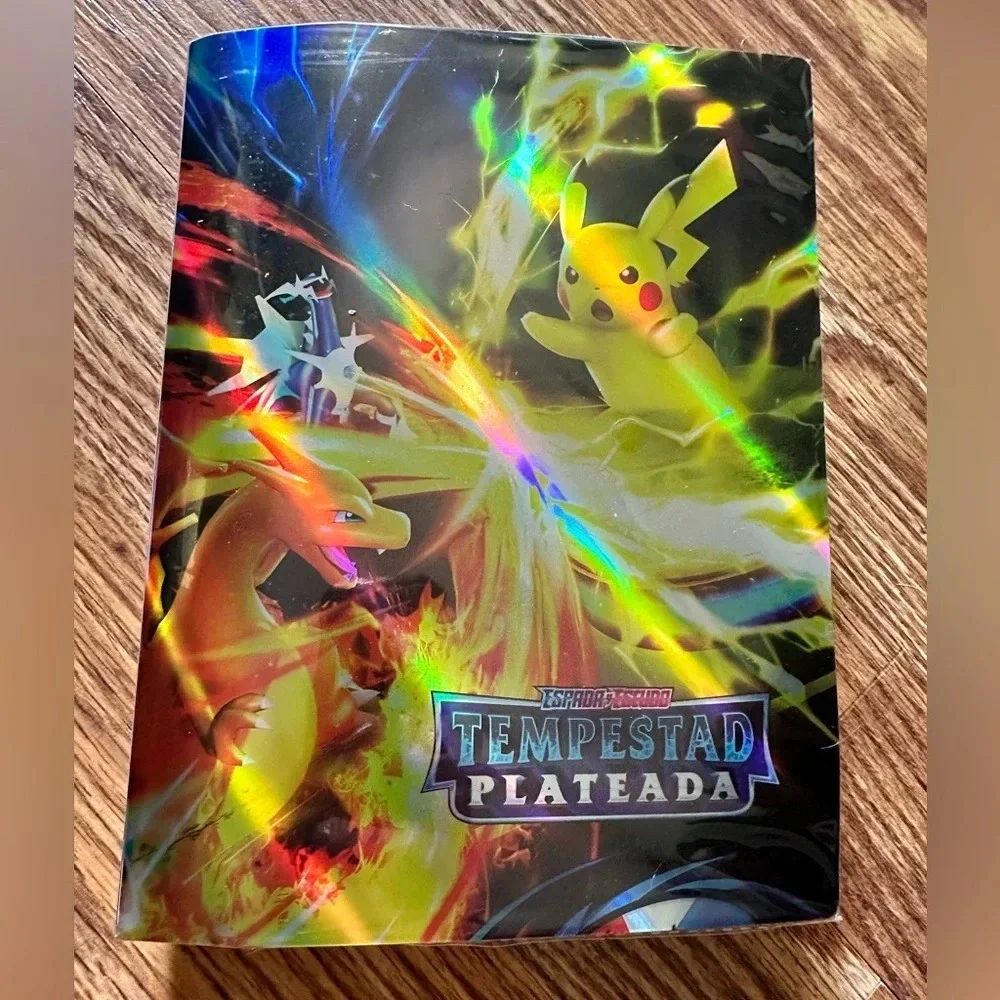 🆕 Ouwanz Quad Card Binder + 55 Anime Foil Gold Cards, magical creatures